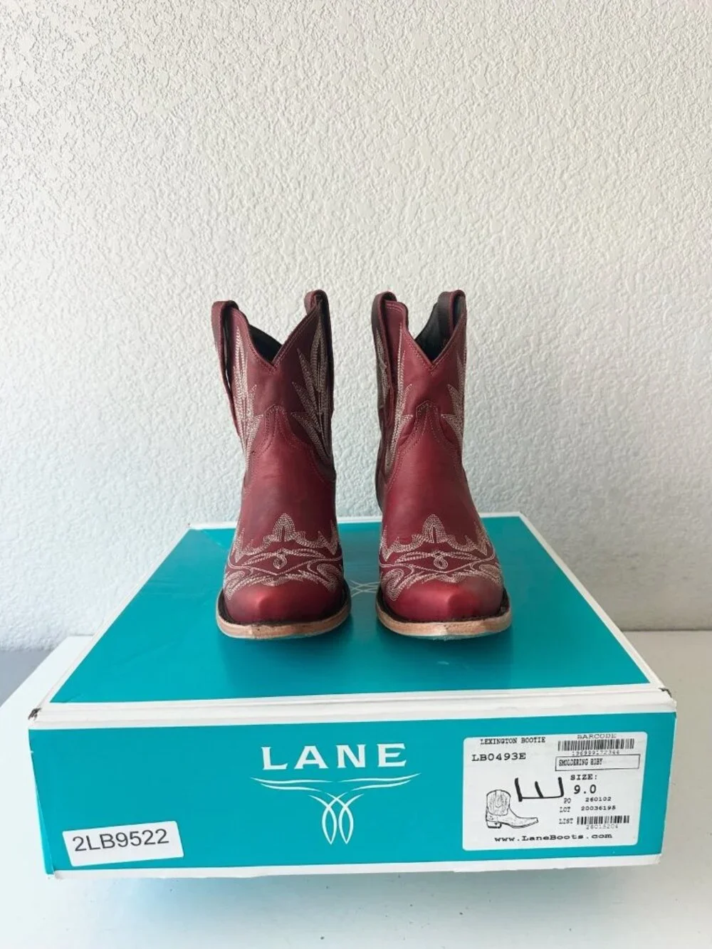 Lane Boots LEXINGTON Womens Red Cowboy Bootie Western Cowgirl Short Snip Toe 9